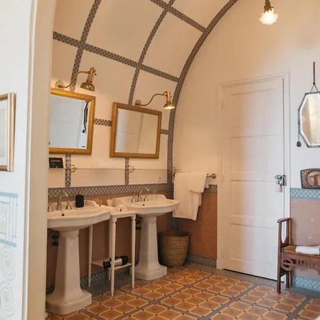 Dhte In An Exceptional *